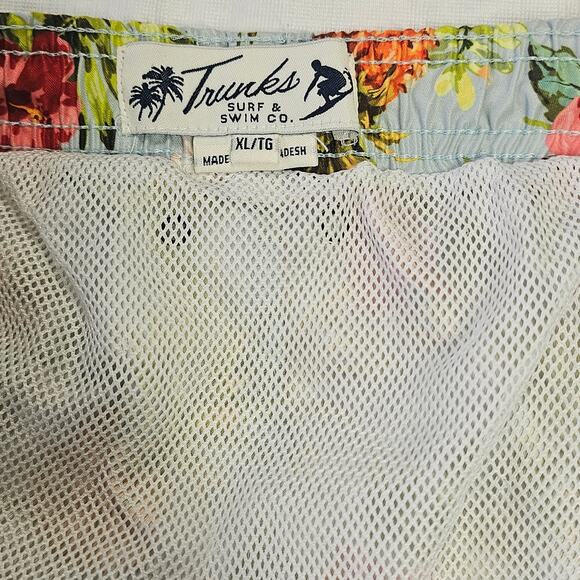 Trunks Surf & Swim Co. Tropical Pineapple and Hibiscus Swim Trunks Men's XL - Picture 5 of 8